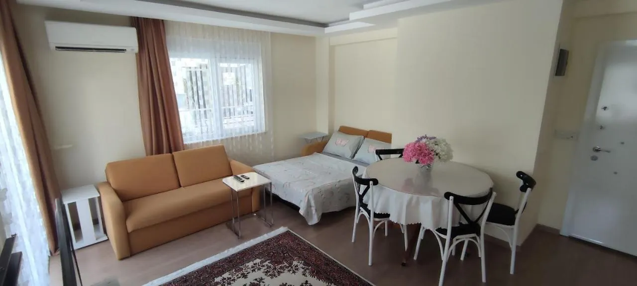 דירה אנטליה Family Apart-Hotel 